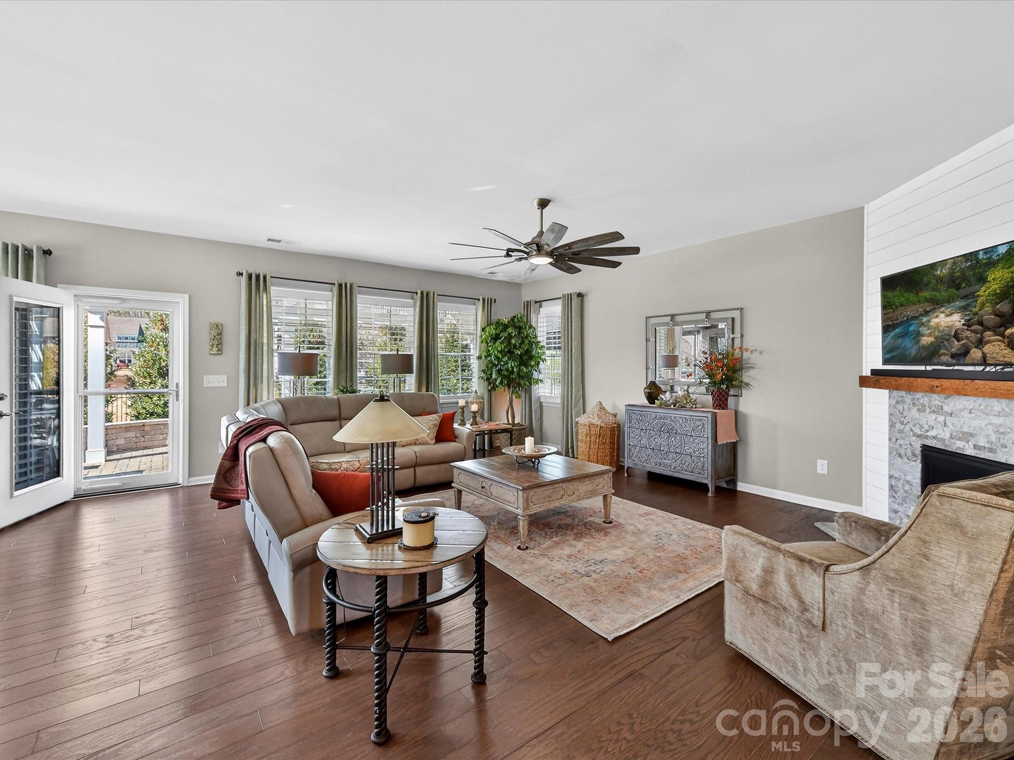 Tree Tops - Residential