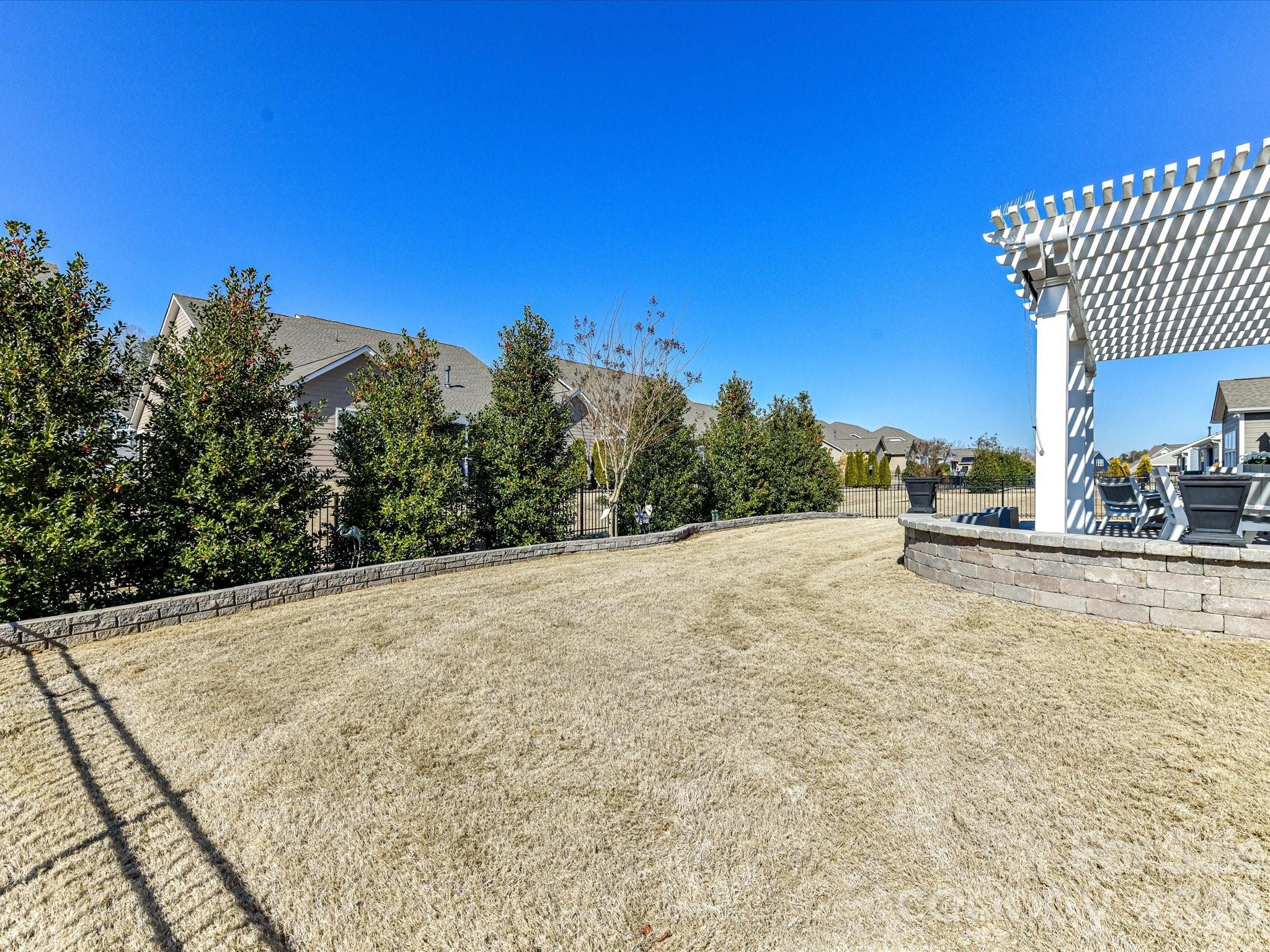 Tree Tops - Residential