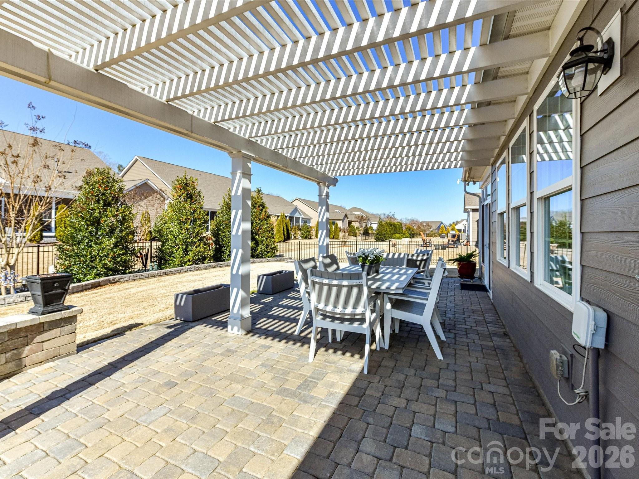 Tree Tops - Residential