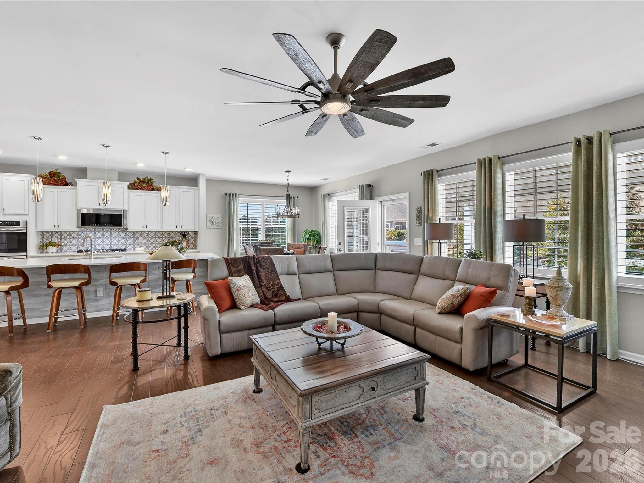 Tree Tops - Residential