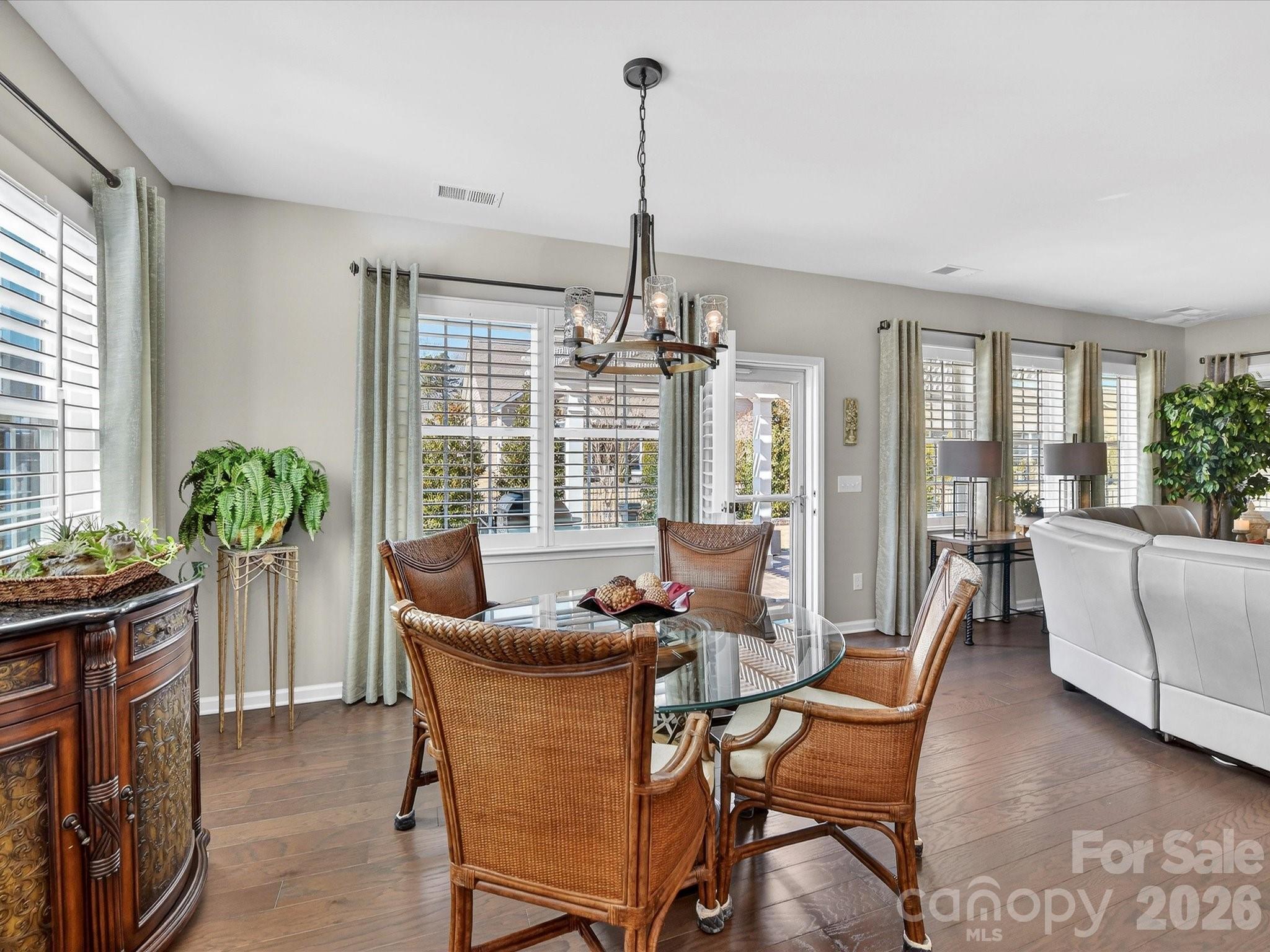 Tree Tops - Residential