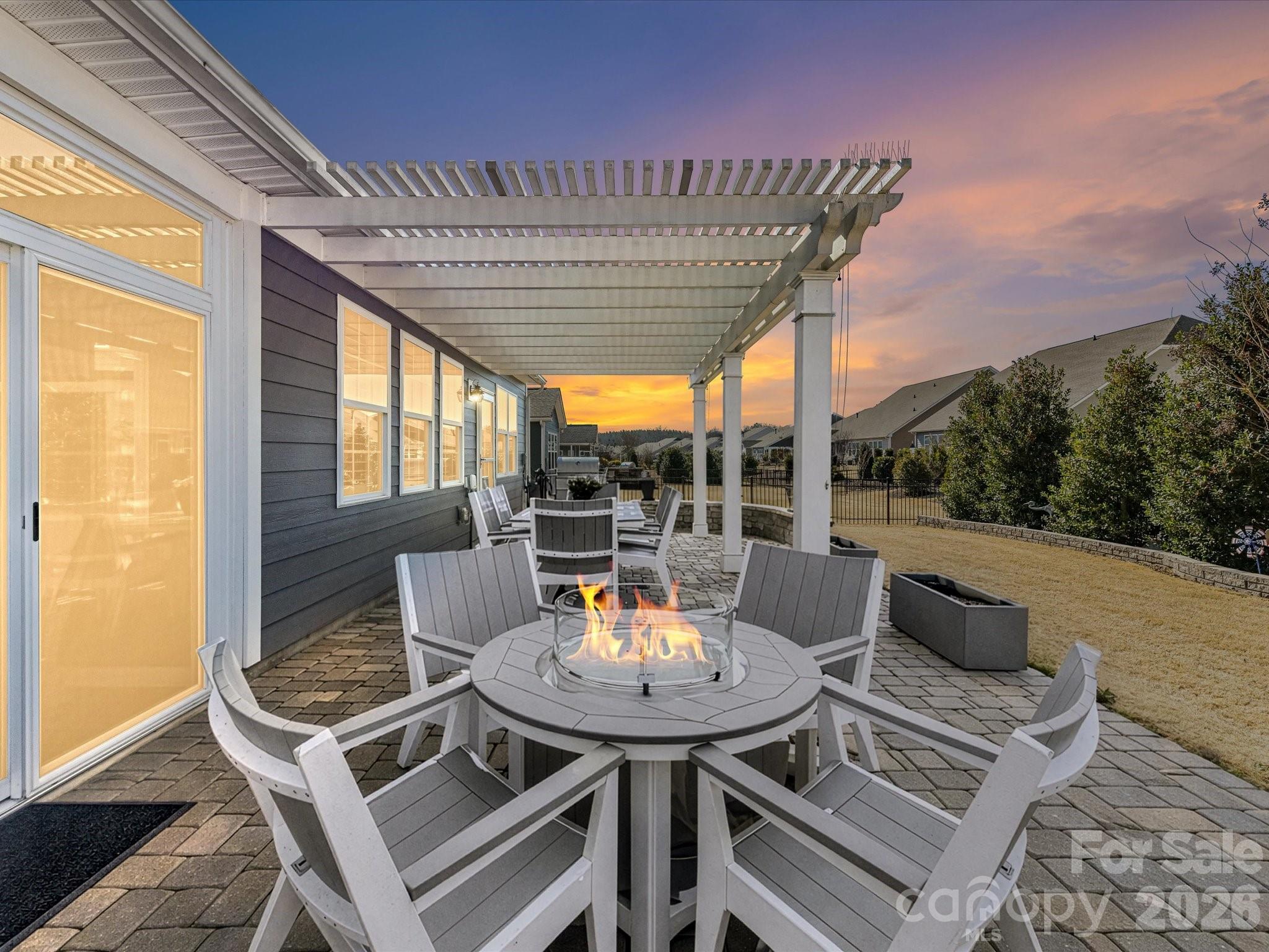 Tree Tops - Residential