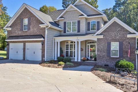 Photo of 2122 Walnut Crossing Run, Yadkinville, NC 27055 (MLS # 4436105)