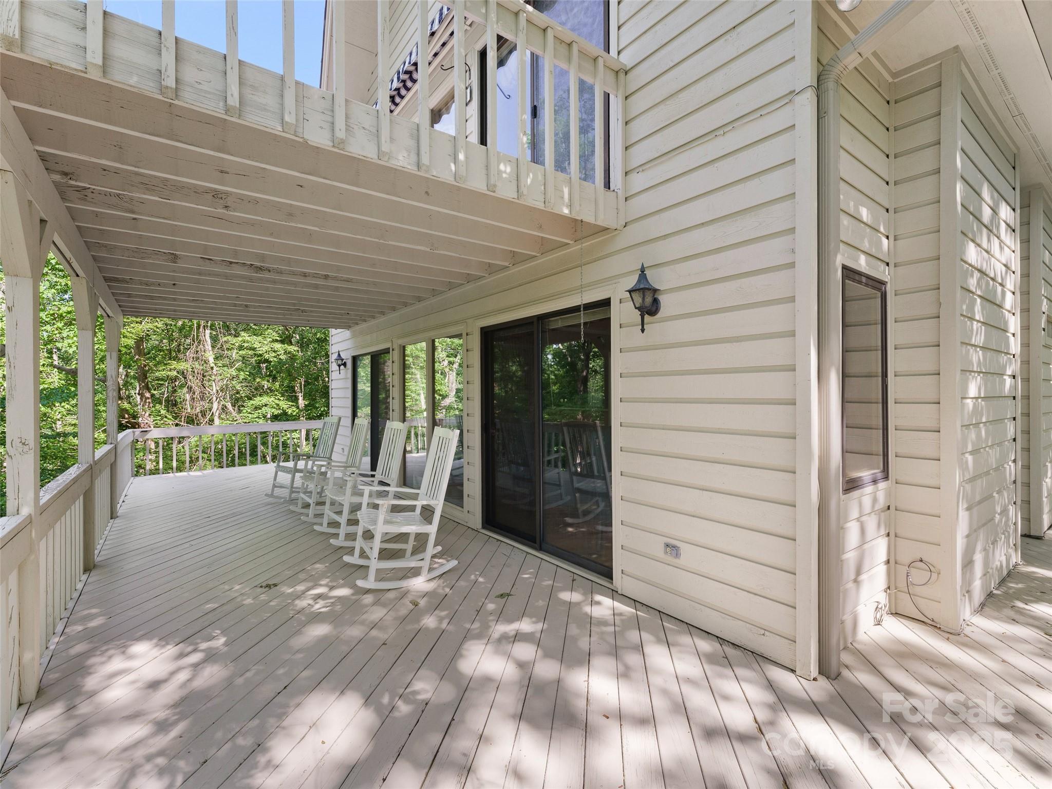 43 Hungryneck Hollow Lane