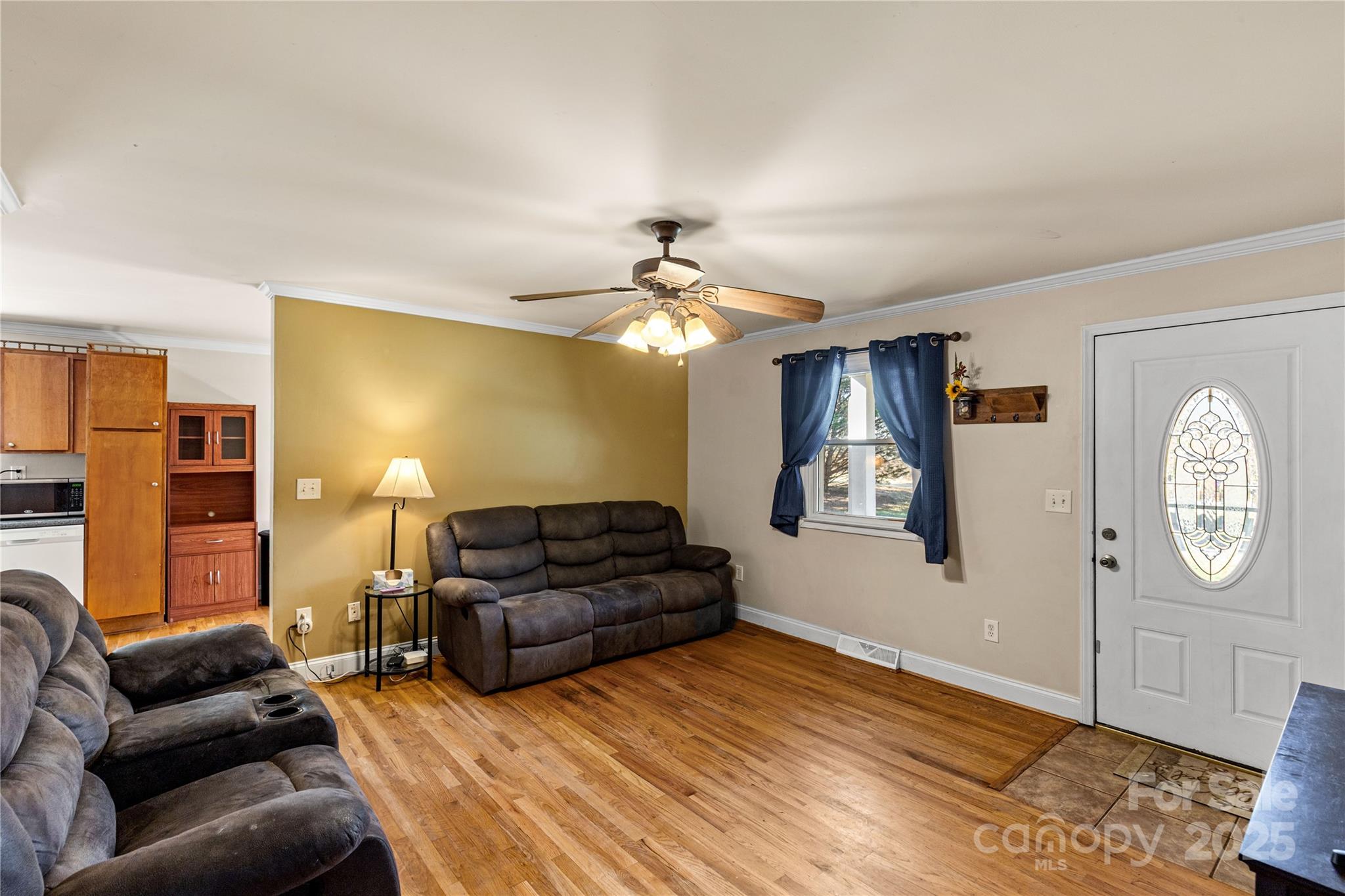 12795 Highway 55 Highway W