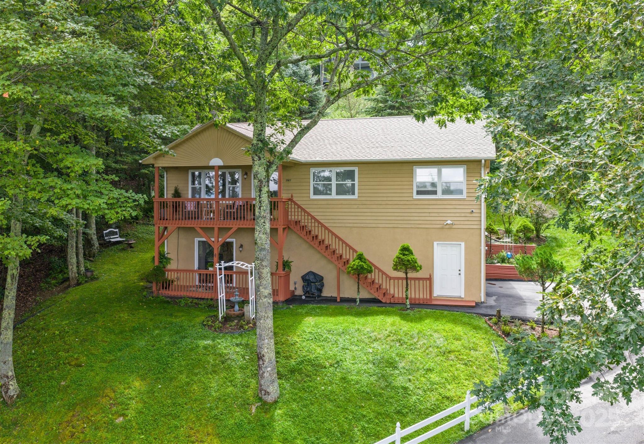 2587 Junaluska Road