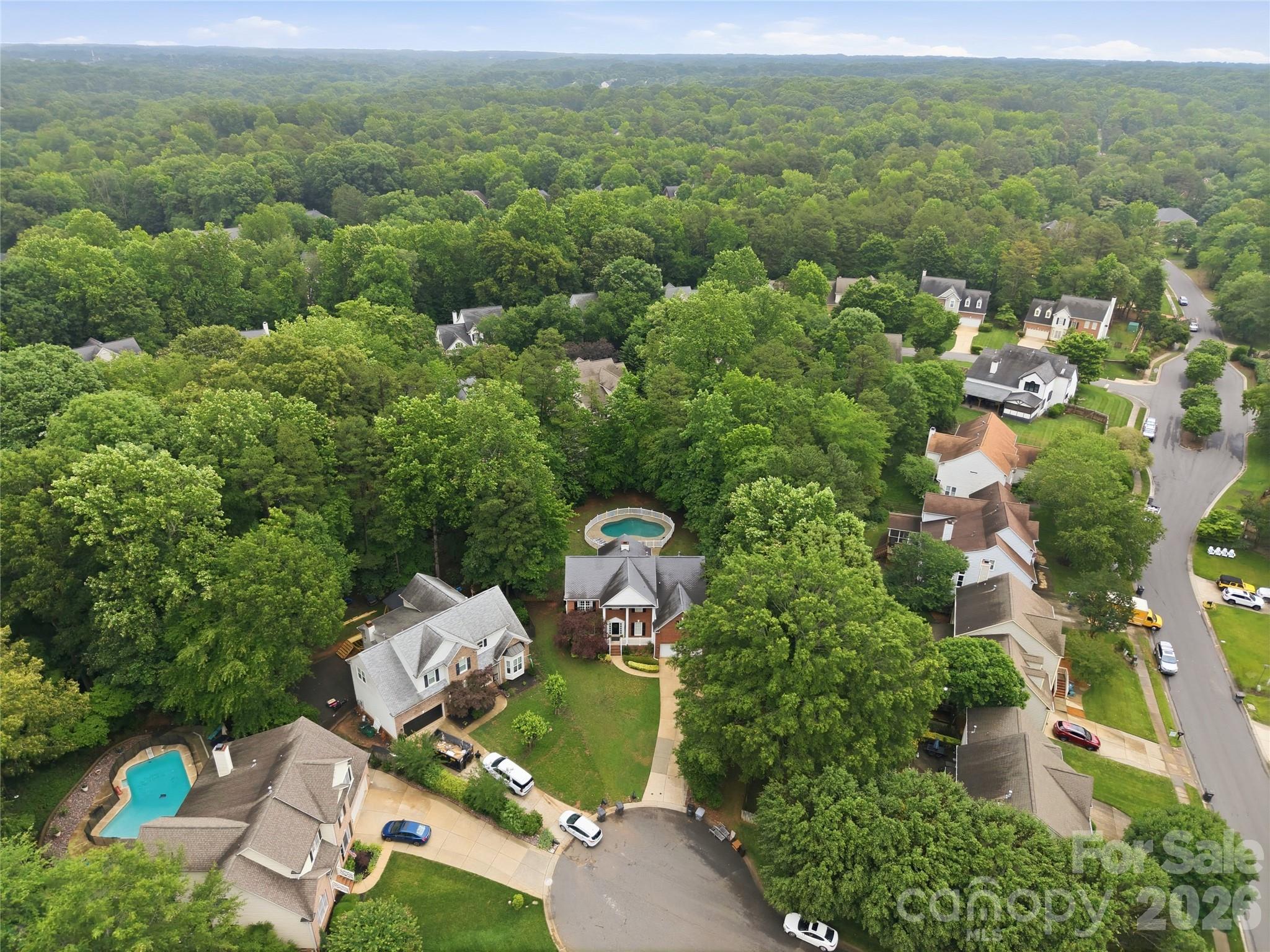 2605 Marmot Point Lane