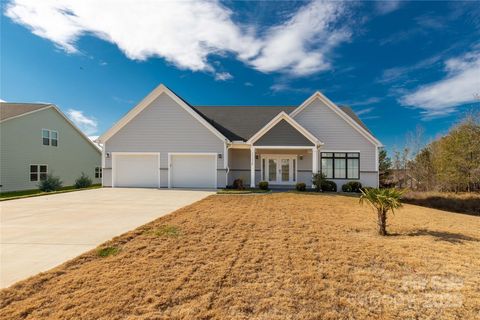 Photo of 11228 Island View Lane, Lancaster, SC 29720 (MLS # 4326991)