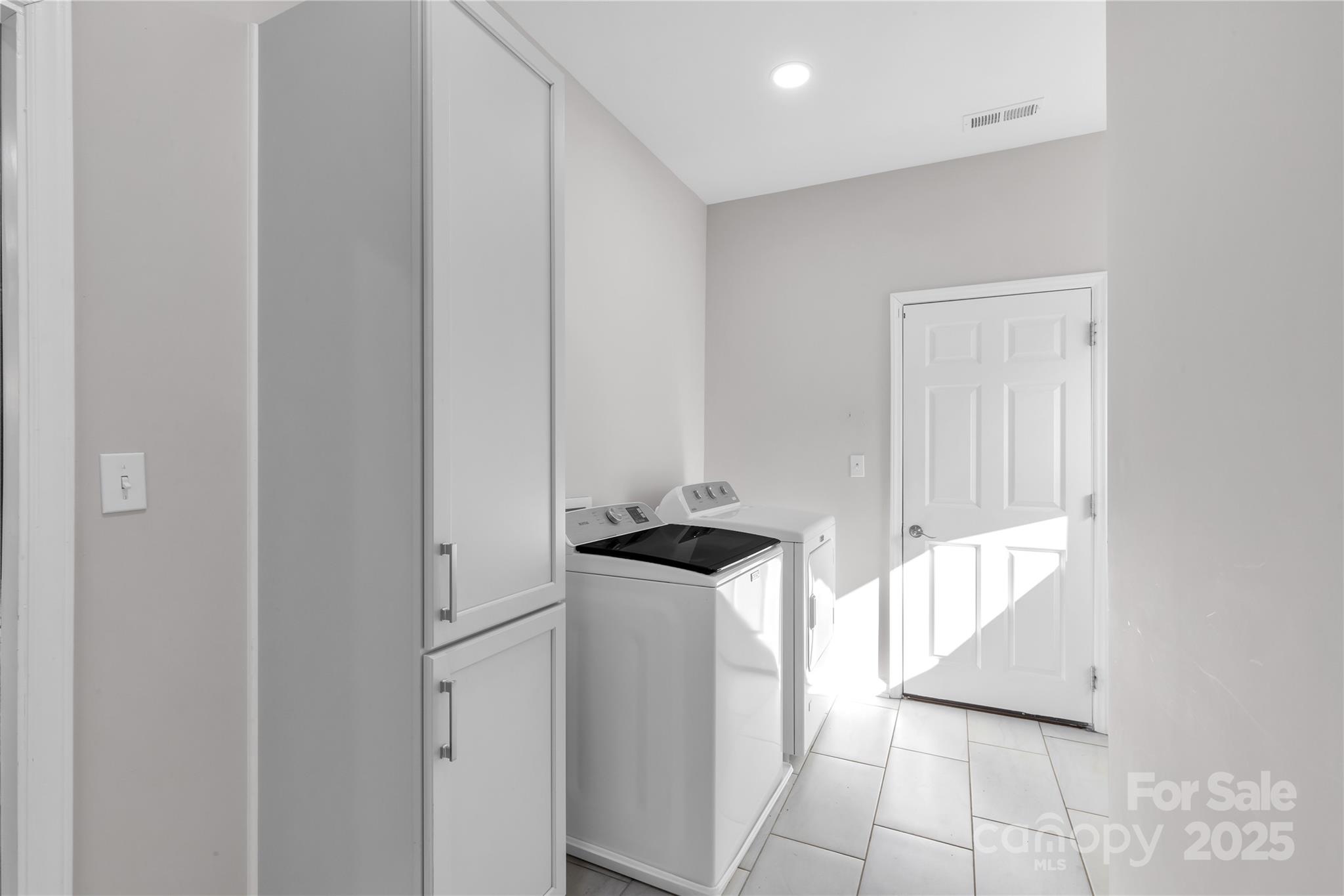 Edgewater - Residential