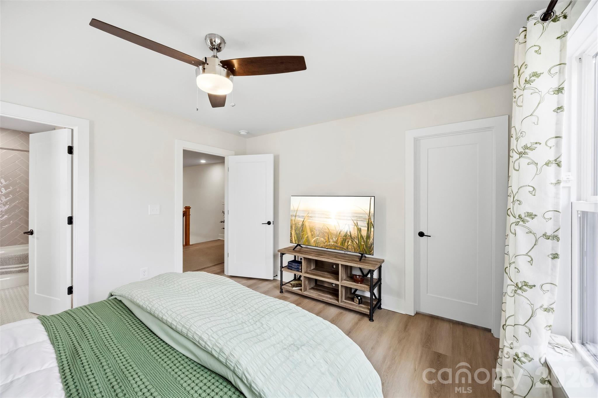 Matthews Ridge Reserve - Residential