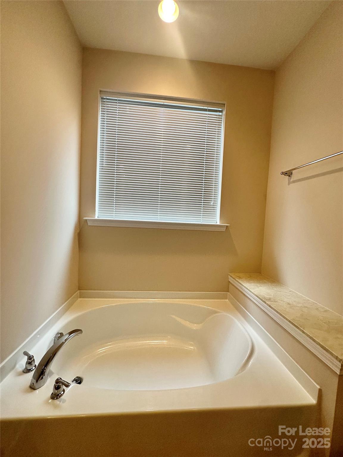 Hubbard Falls - Residential Lease