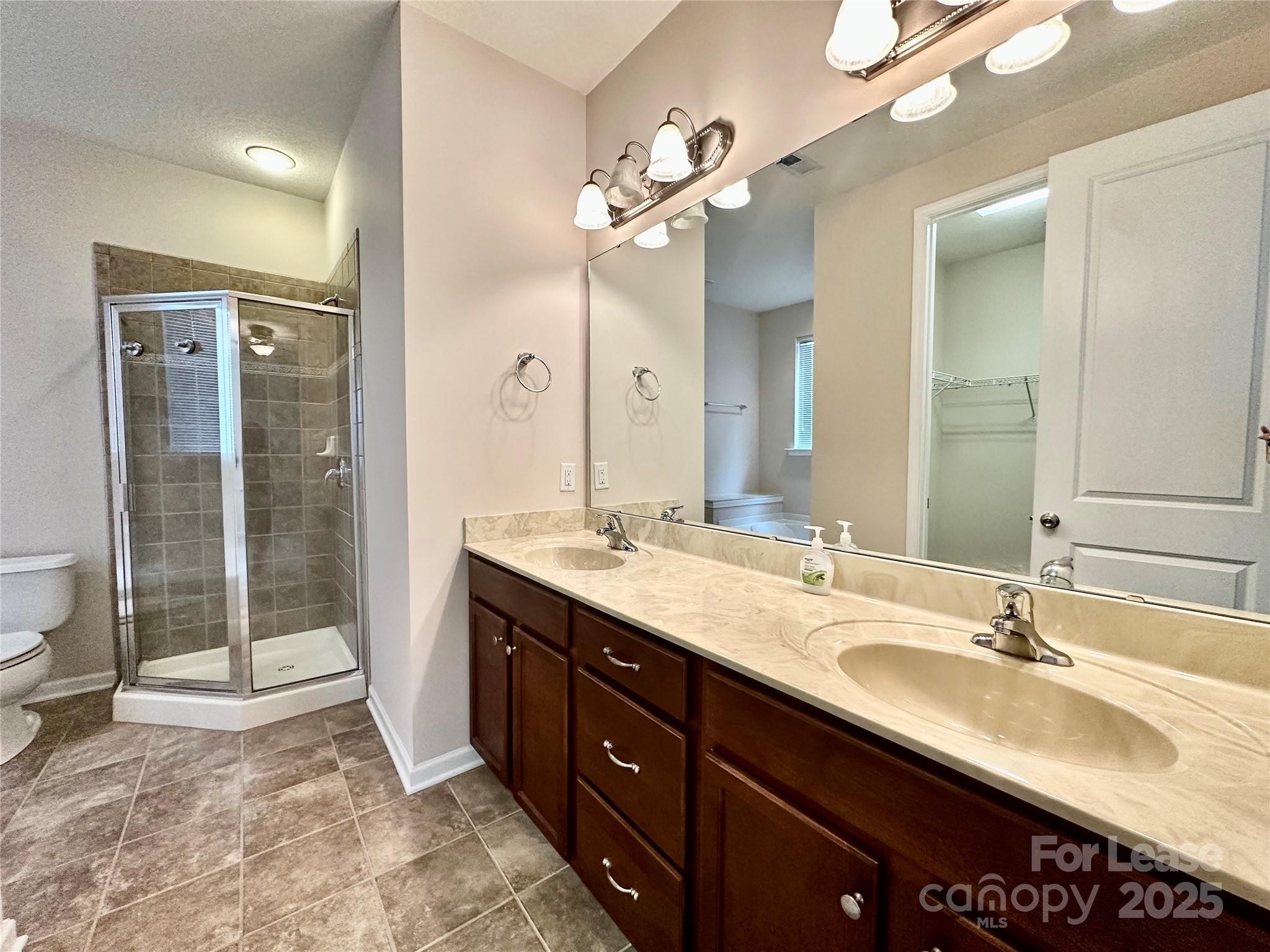 Hubbard Falls - Residential Lease