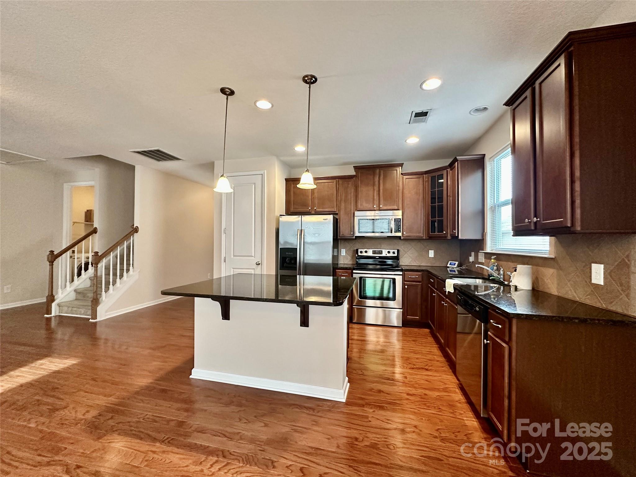 Hubbard Falls - Residential Lease