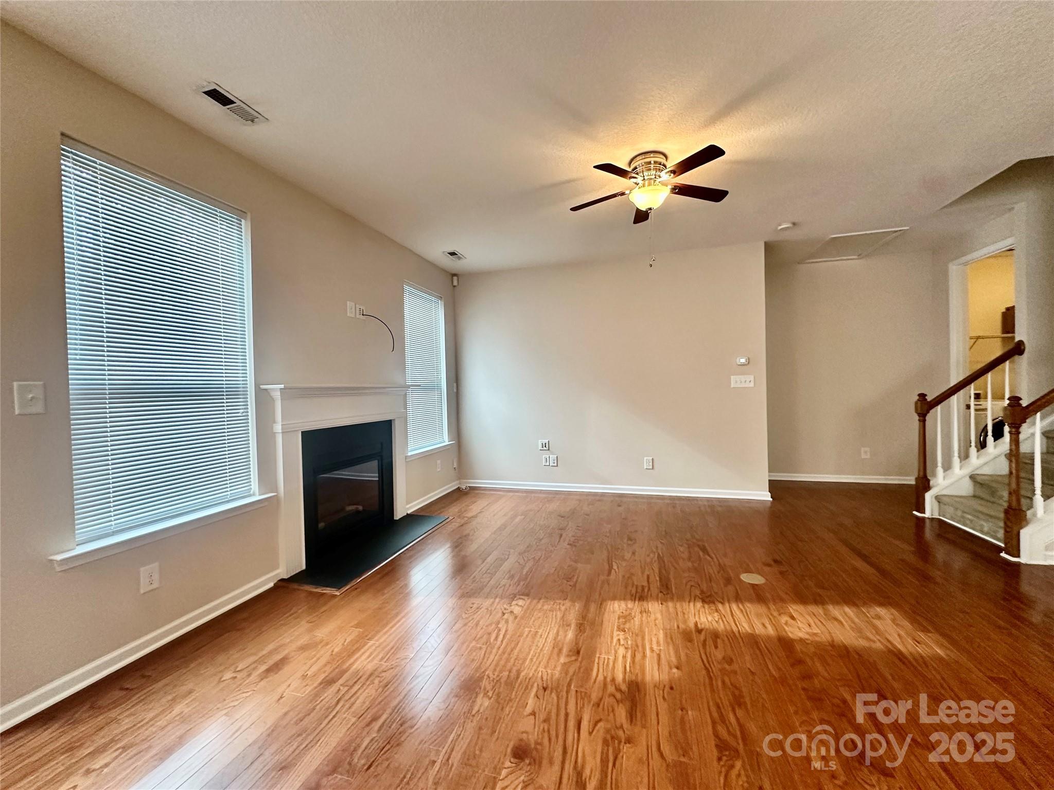 Hubbard Falls - Residential Lease