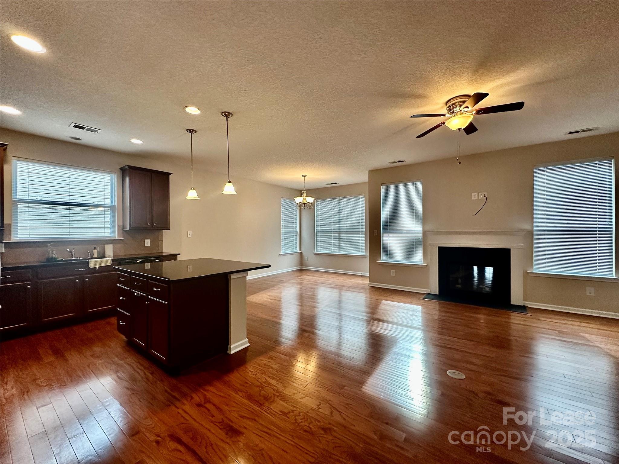 Hubbard Falls - Residential Lease