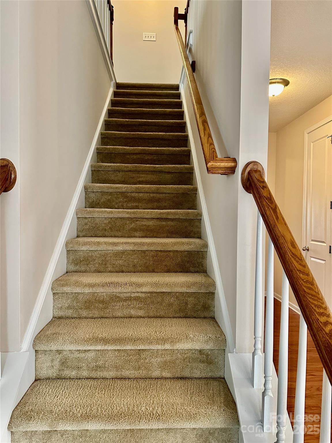 Hubbard Falls - Residential Lease