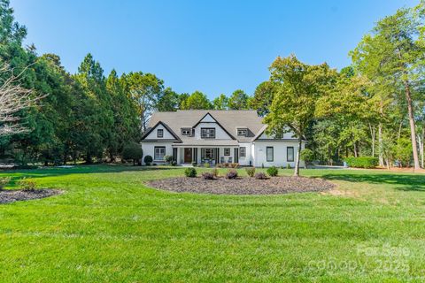 1946 Brawley School Road Mooresville NC 28117