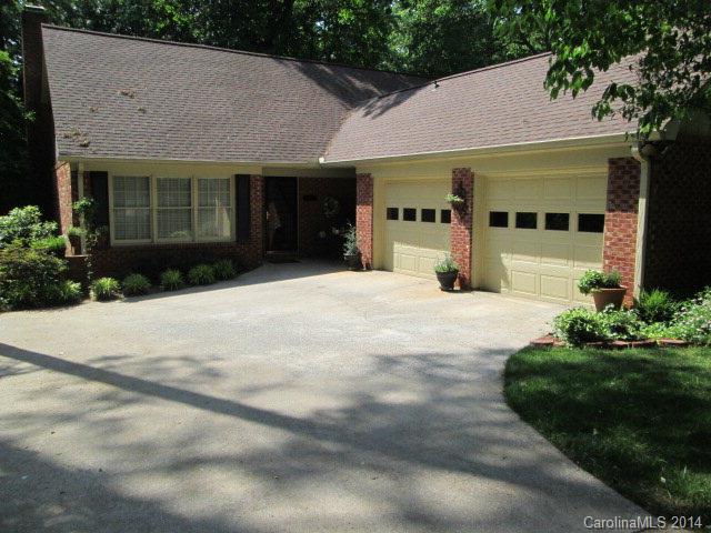 Country Club Hills - Residential