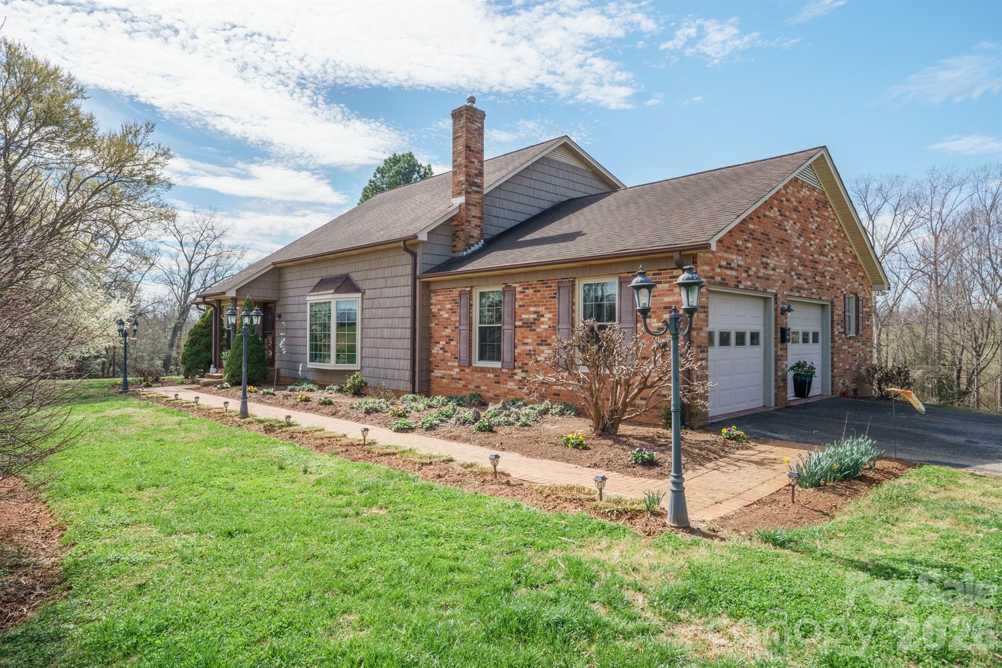 1924 Buck Shoals Road