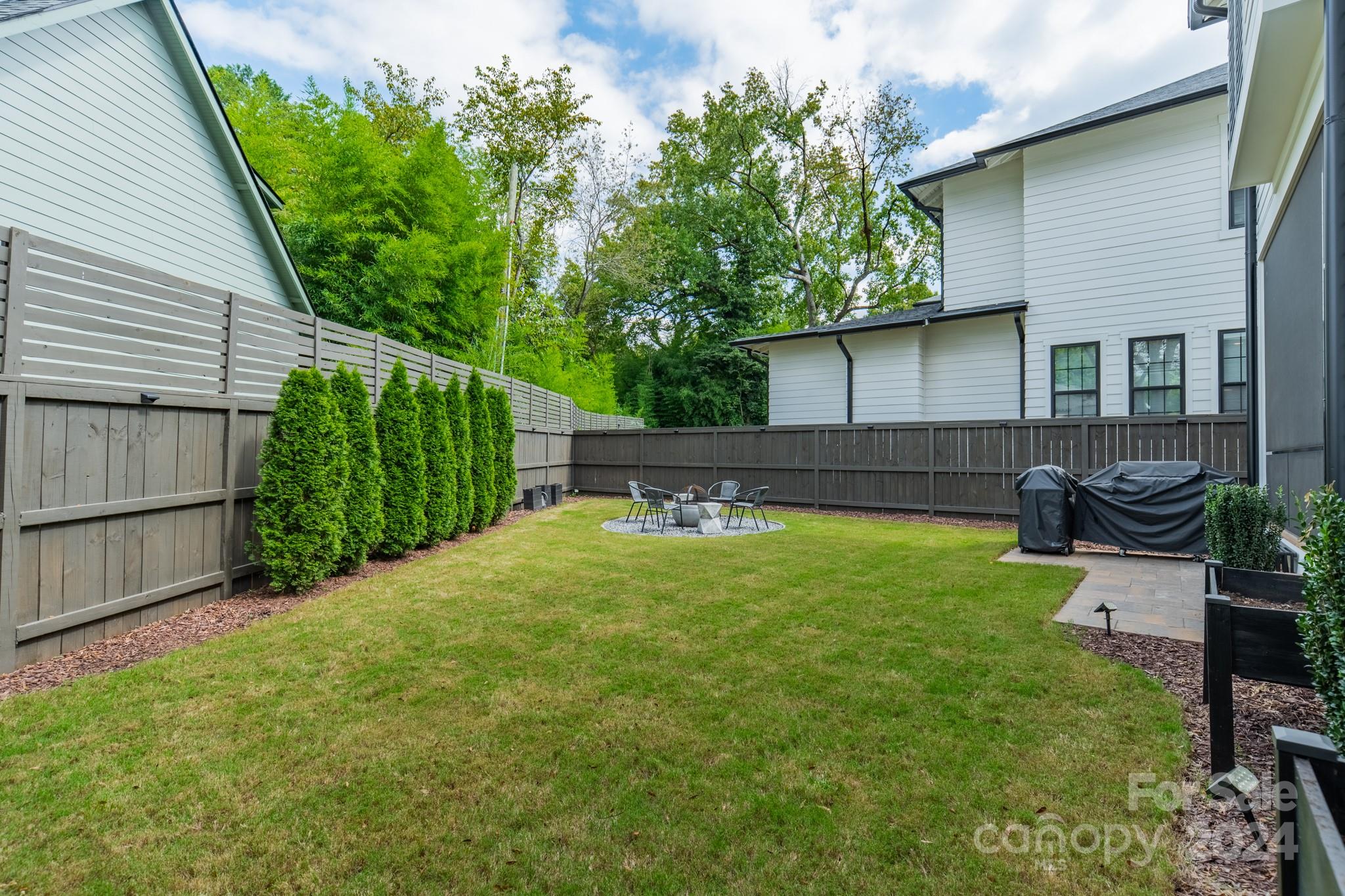 The Arts District - Residential