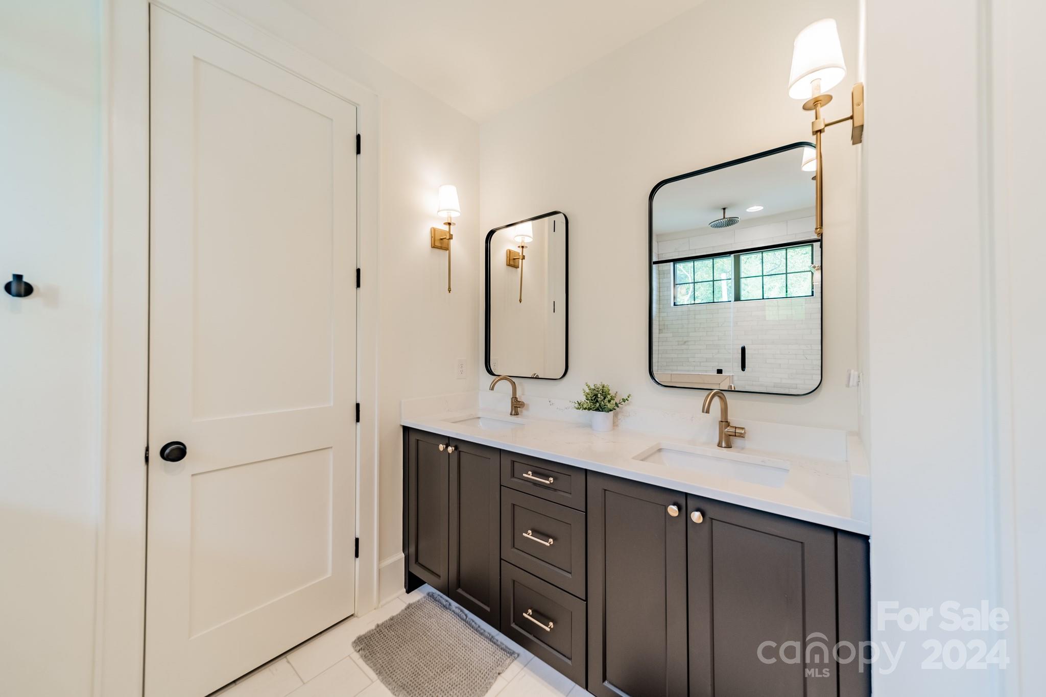 The Arts District - Residential