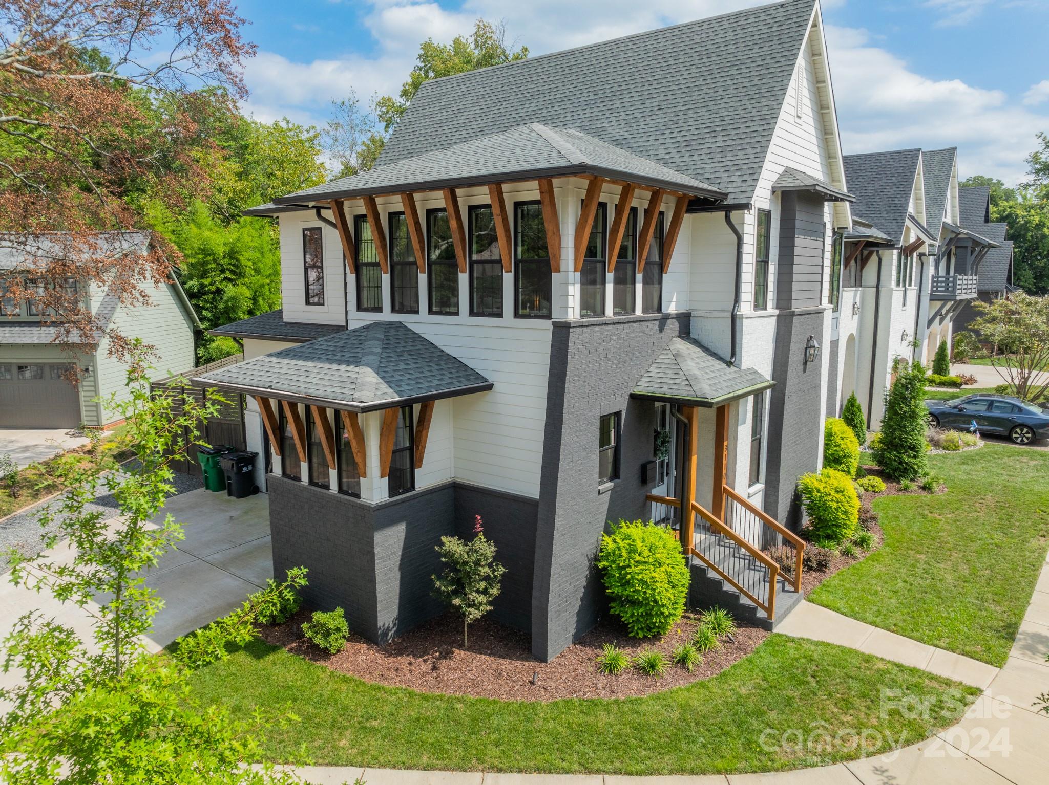 The Arts District - Residential