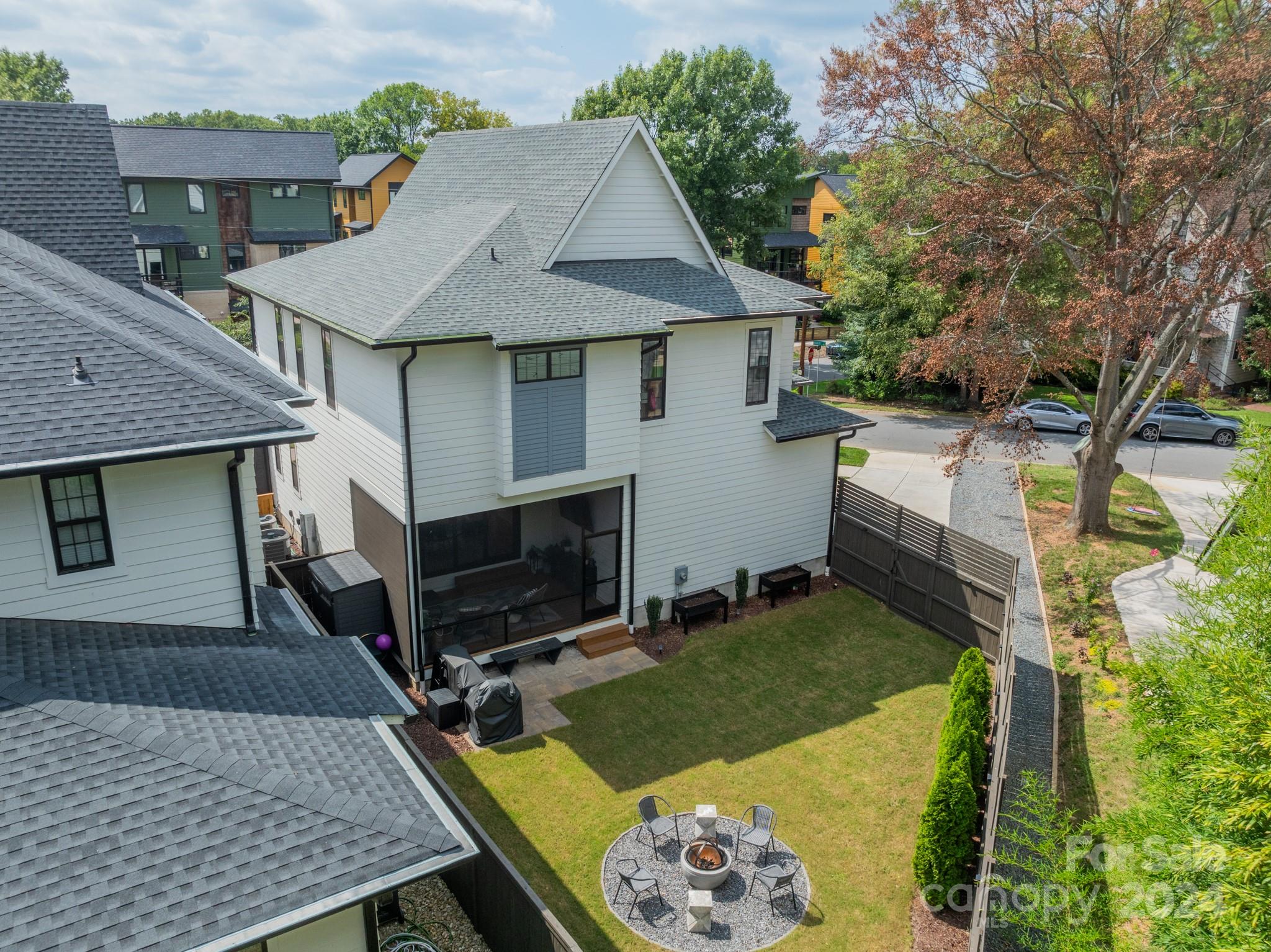 The Arts District - Residential