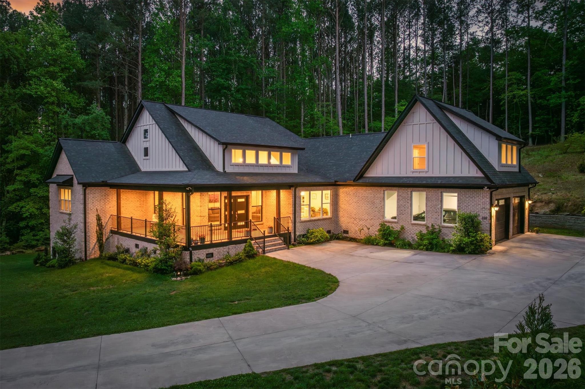 100 White Fawn Circle