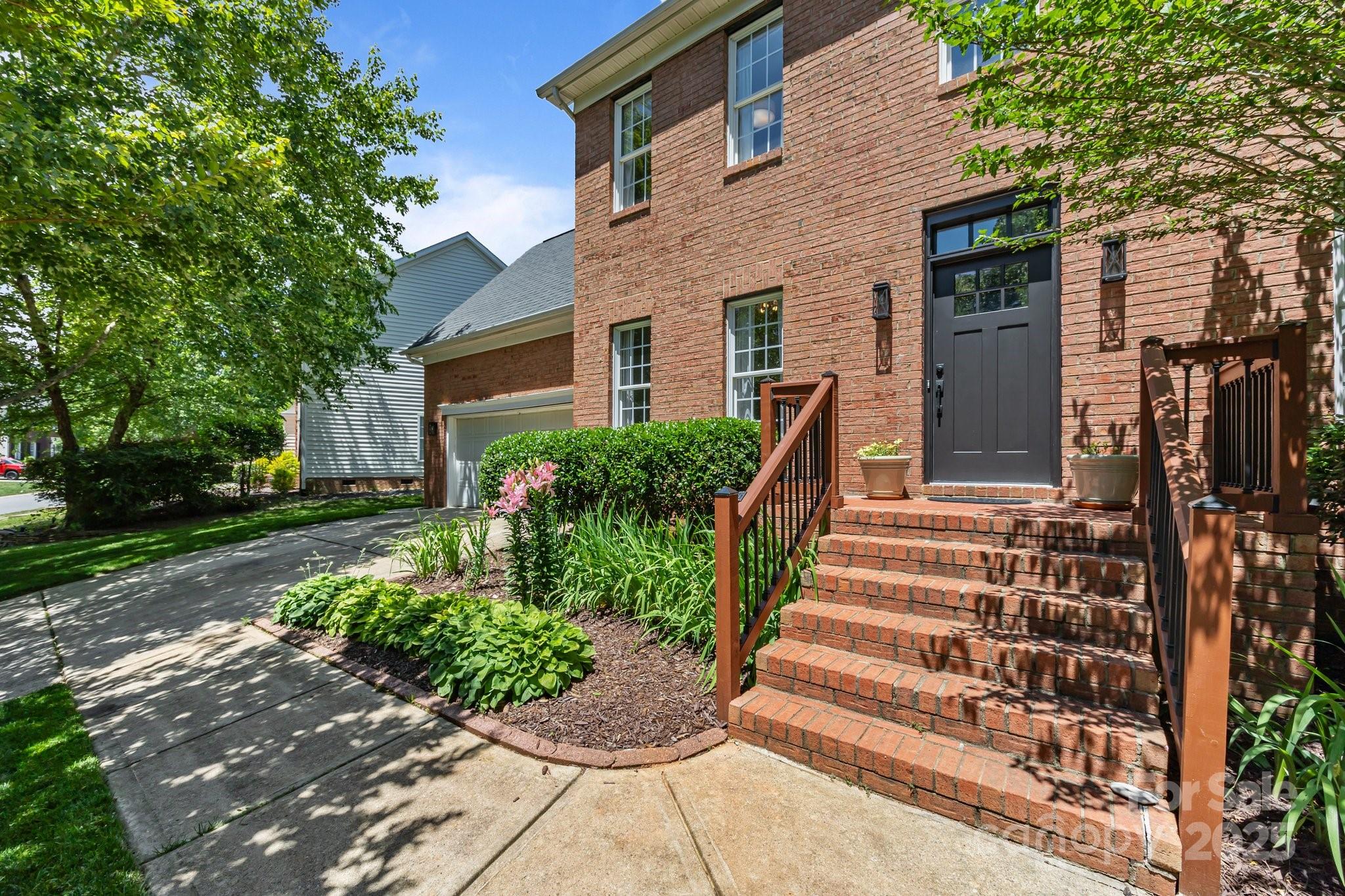 16028 Cranleigh Drive