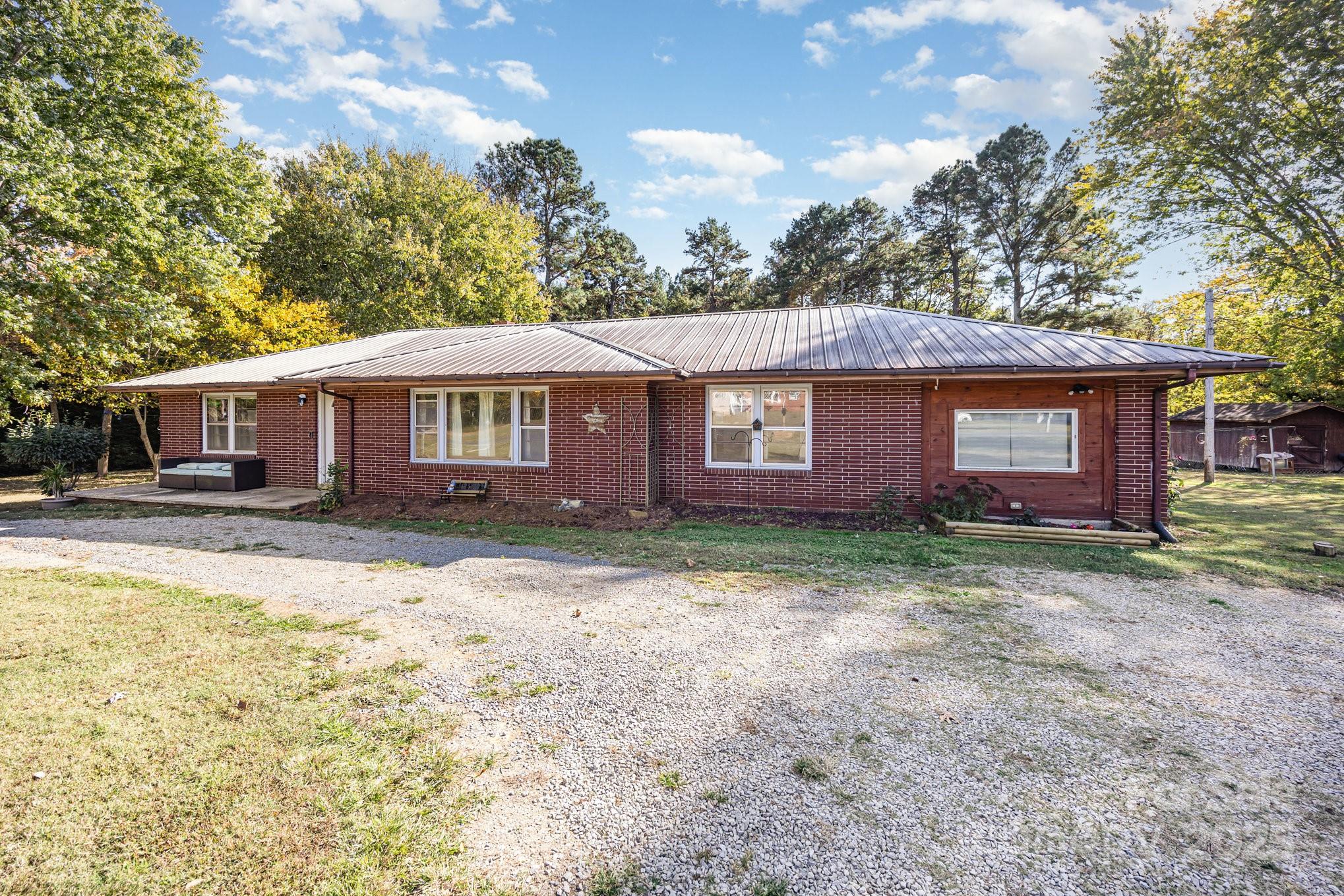 356 eastside Drive