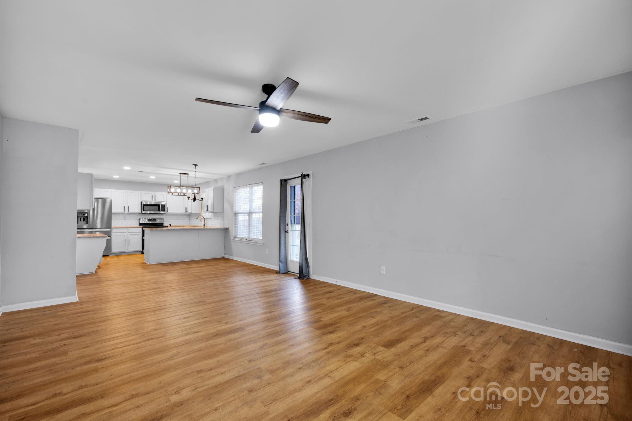 Woods At Coulwood - Residential