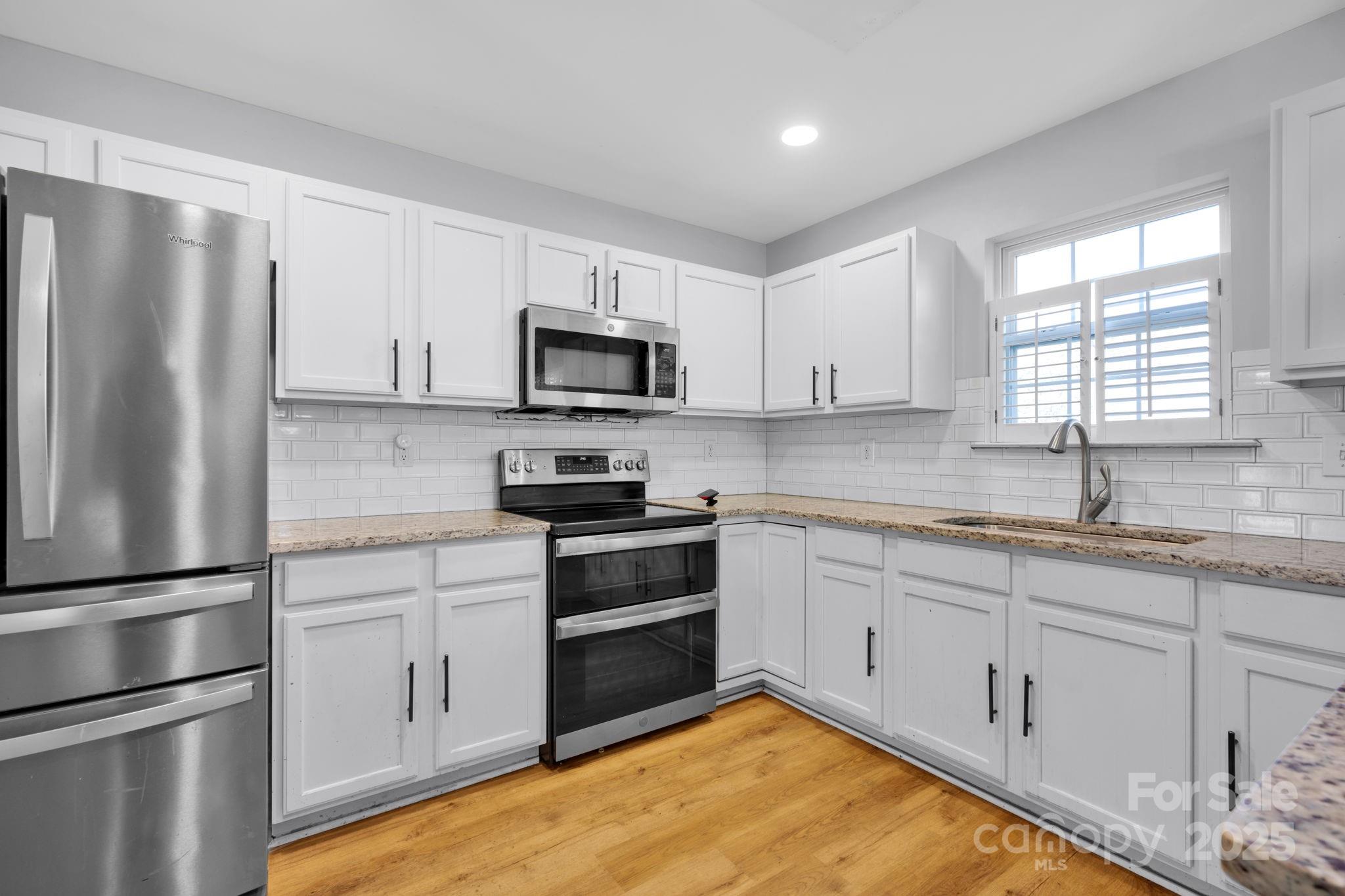 Woods At Coulwood - Residential