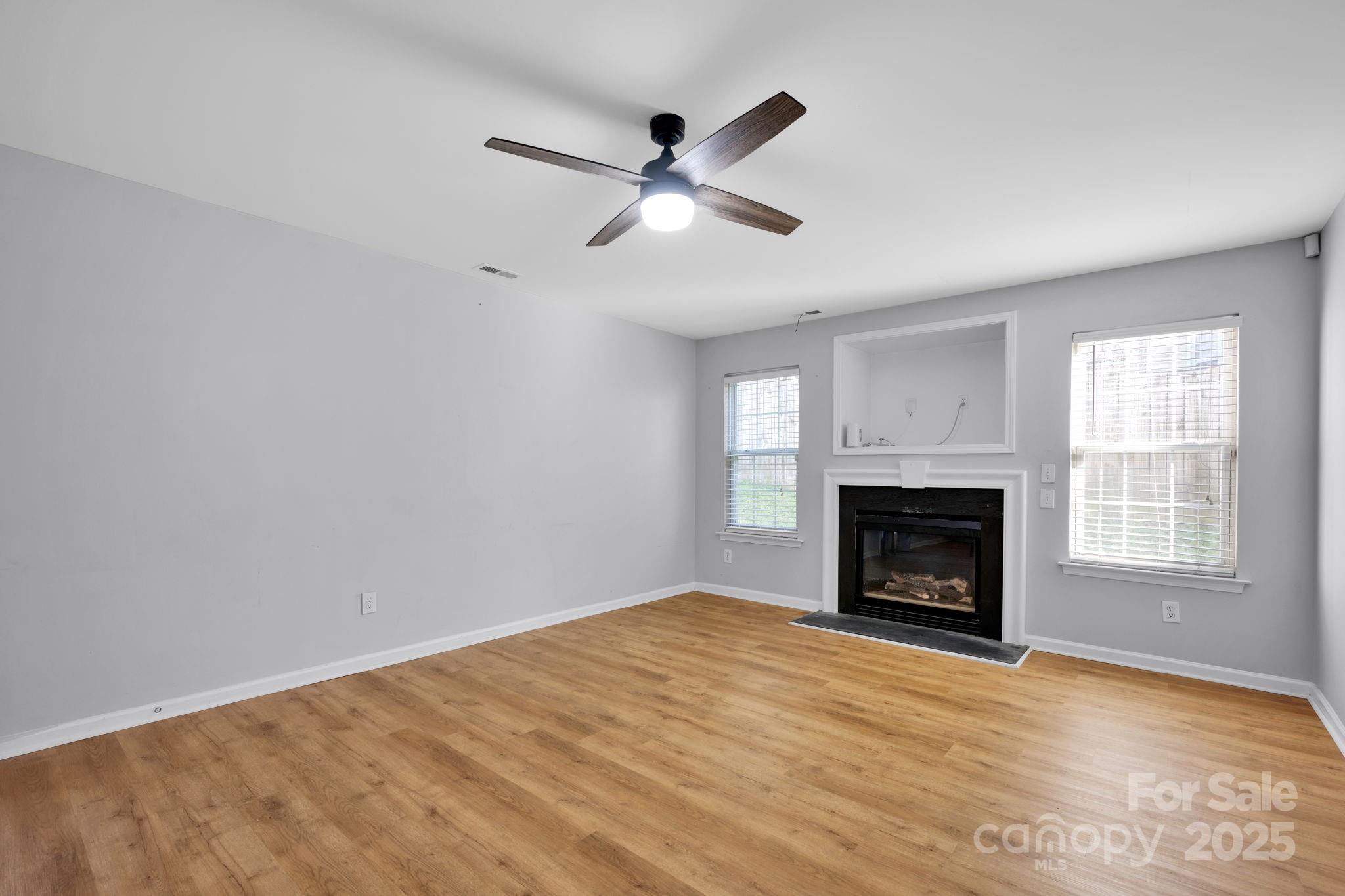 Woods At Coulwood - Residential