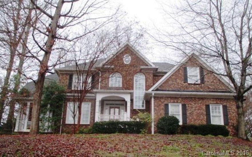 Time Limit Bid Property. 4.5% Buyer Premium chgd buyer at closing. No inspection contingencies accepted on TLB Properties. REO. Property sold As-Is w/o repair, warranty or Seller Disclosure. The Listing Broker & Seller assume no responsibility & make no guarantees as to the accuracy of info herein. Seller will accept cash or conventional offers only.