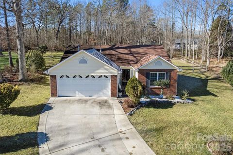 Photo of 2208 Ryefield Way, Monroe, NC 28112 (MLS # 4338702)