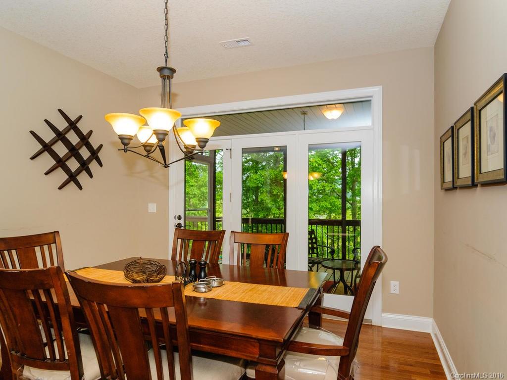 Vista At Bills Mountain - Residential