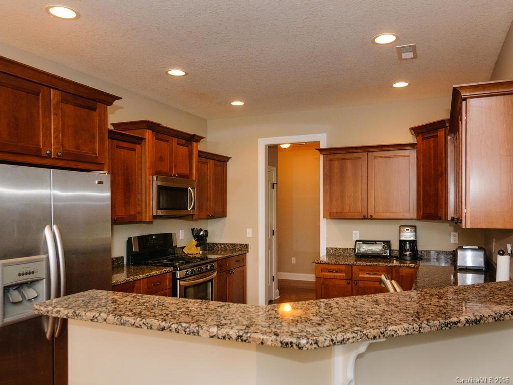 Vista At Bills Mountain - Residential