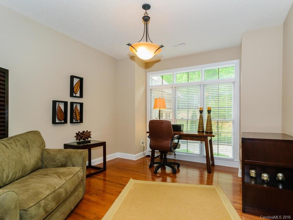 Vista At Bills Mountain - Residential