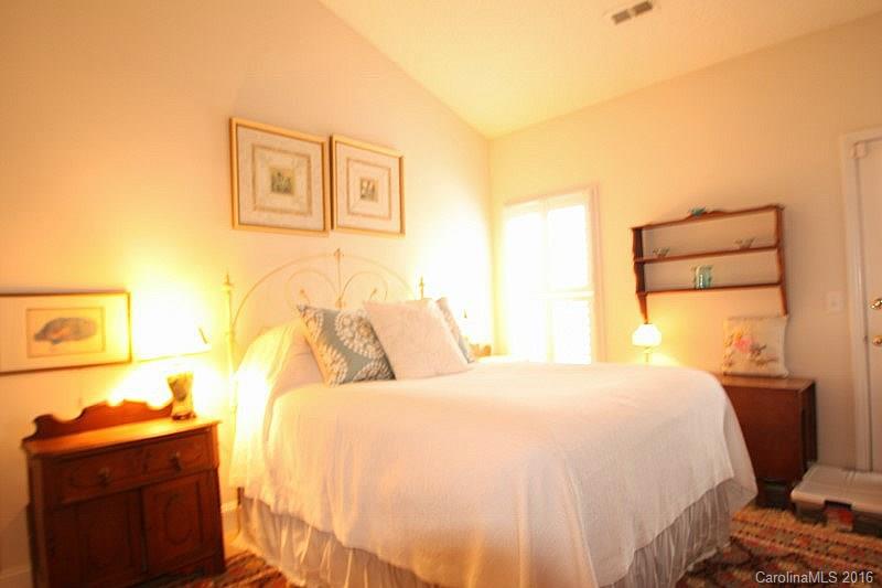 Willow Pond - Residential