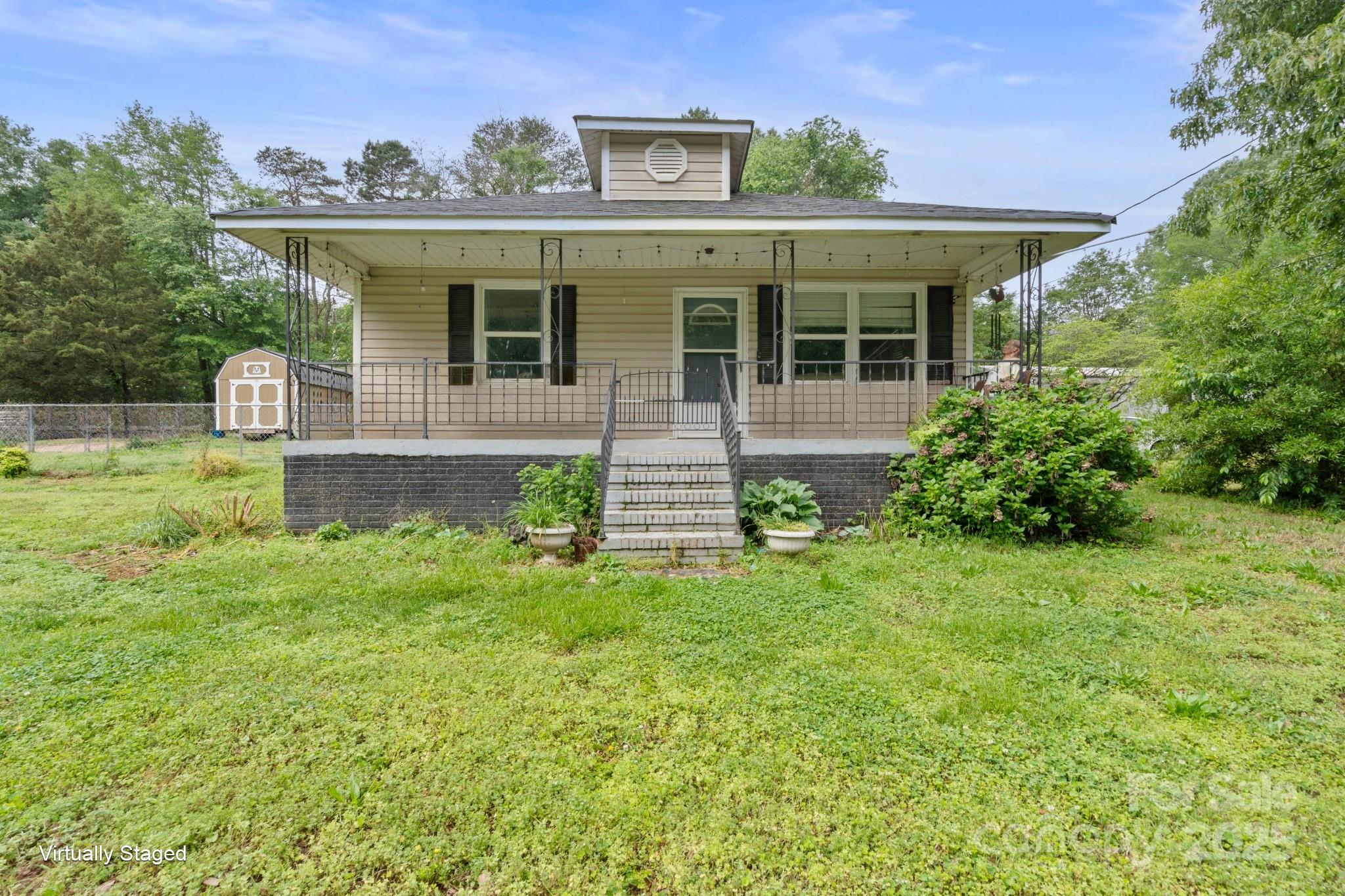 801 Woodlawn Street