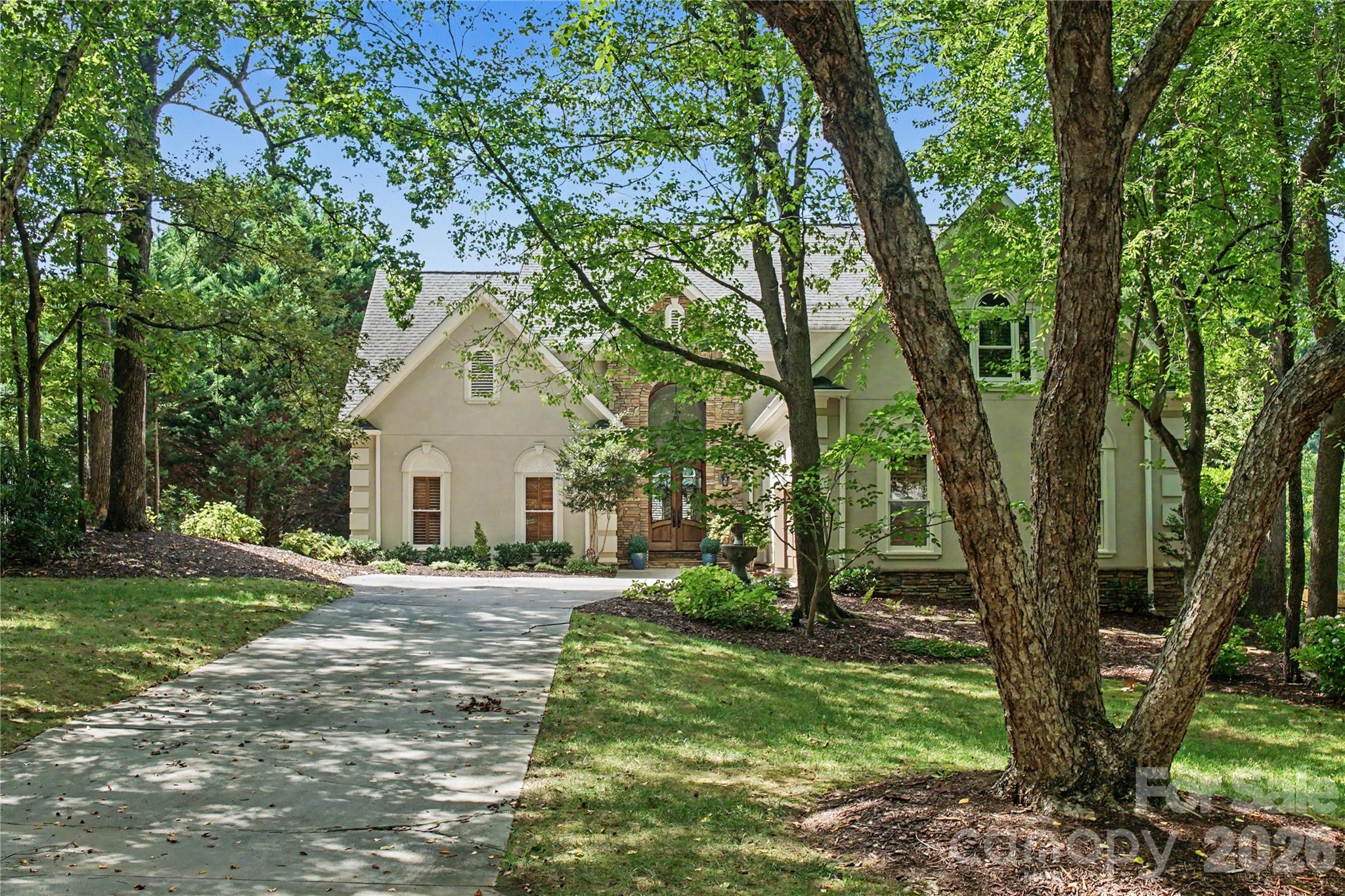 21300 Blakely Shores Drive