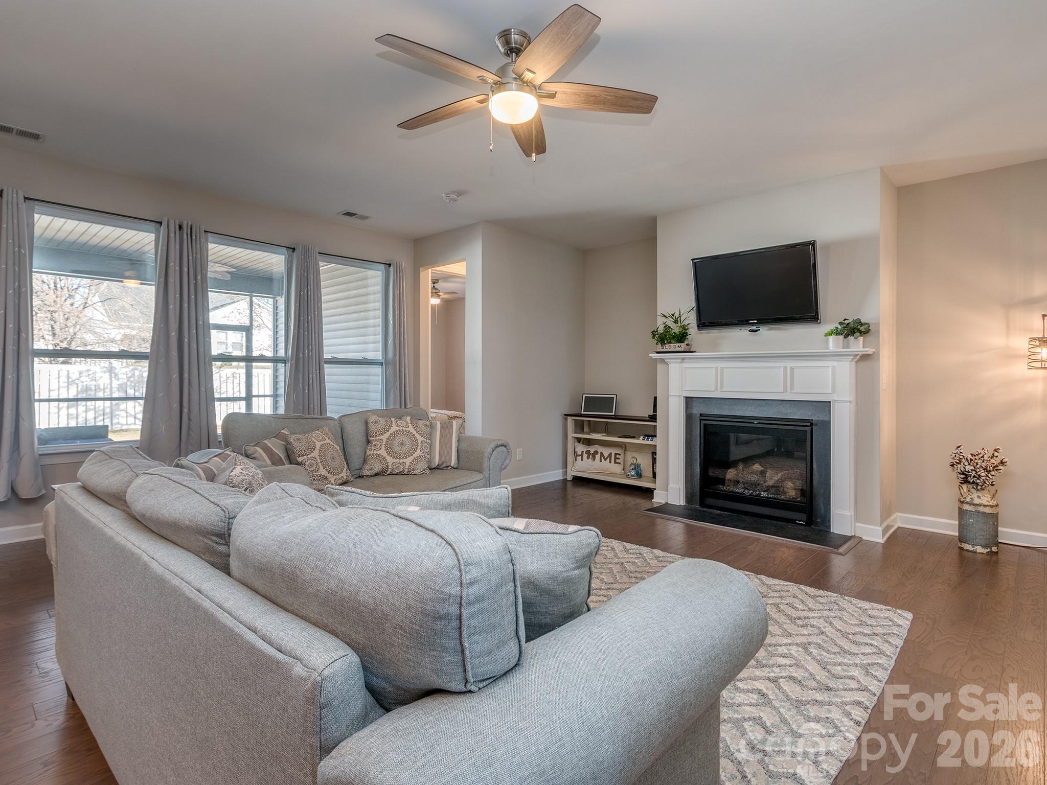 Kings Grove - Residential