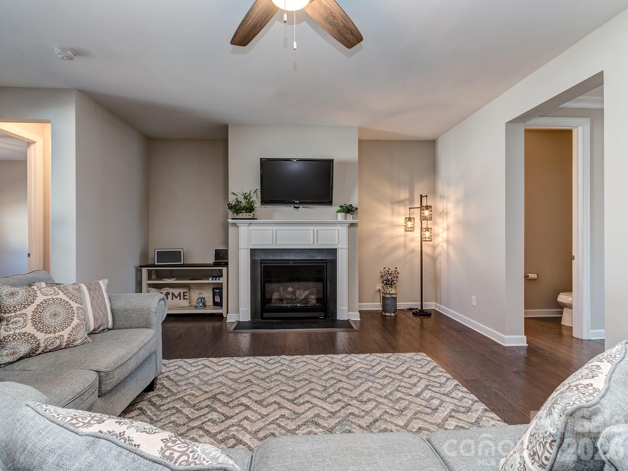 Kings Grove - Residential