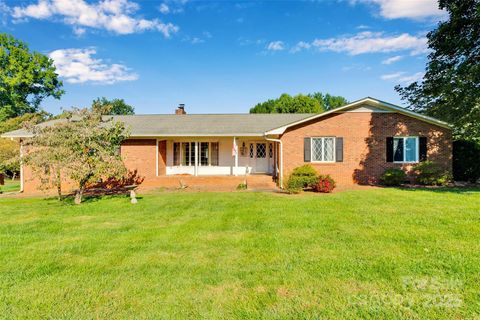 10701 Washam Potts Road Cornelius NC 28031