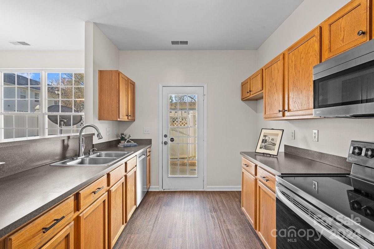 Abbotts Glen - Residential