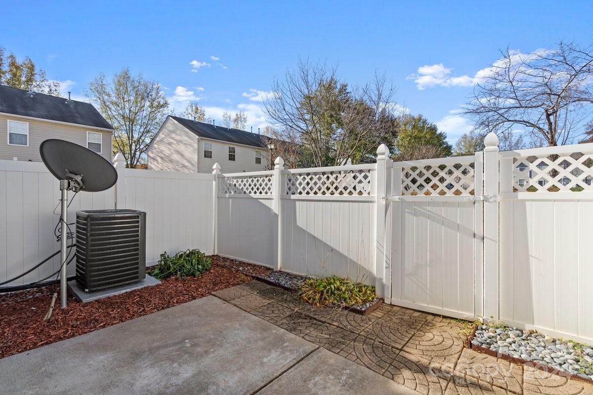 Abbotts Glen - Residential