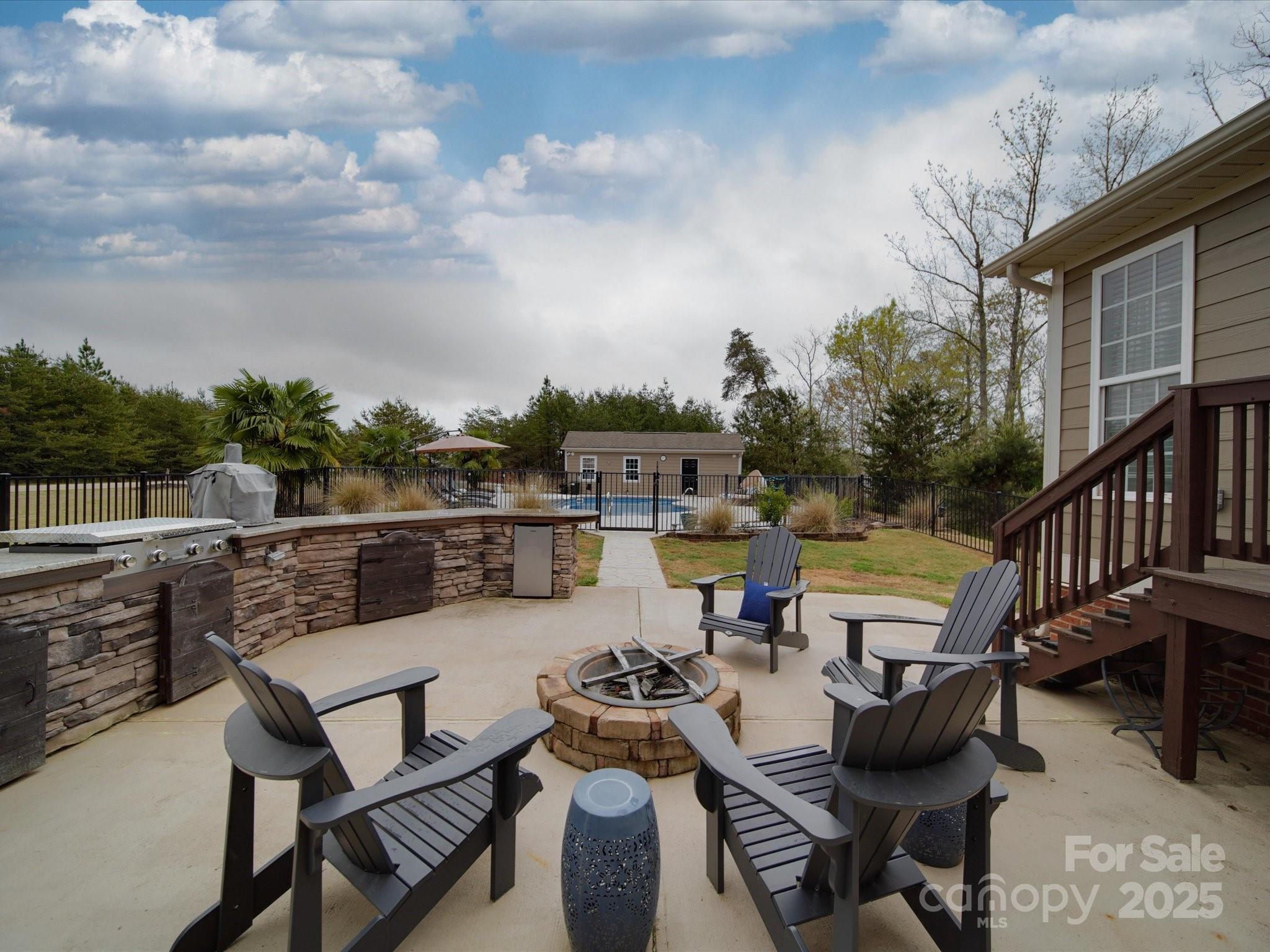 Edgewater - Residential