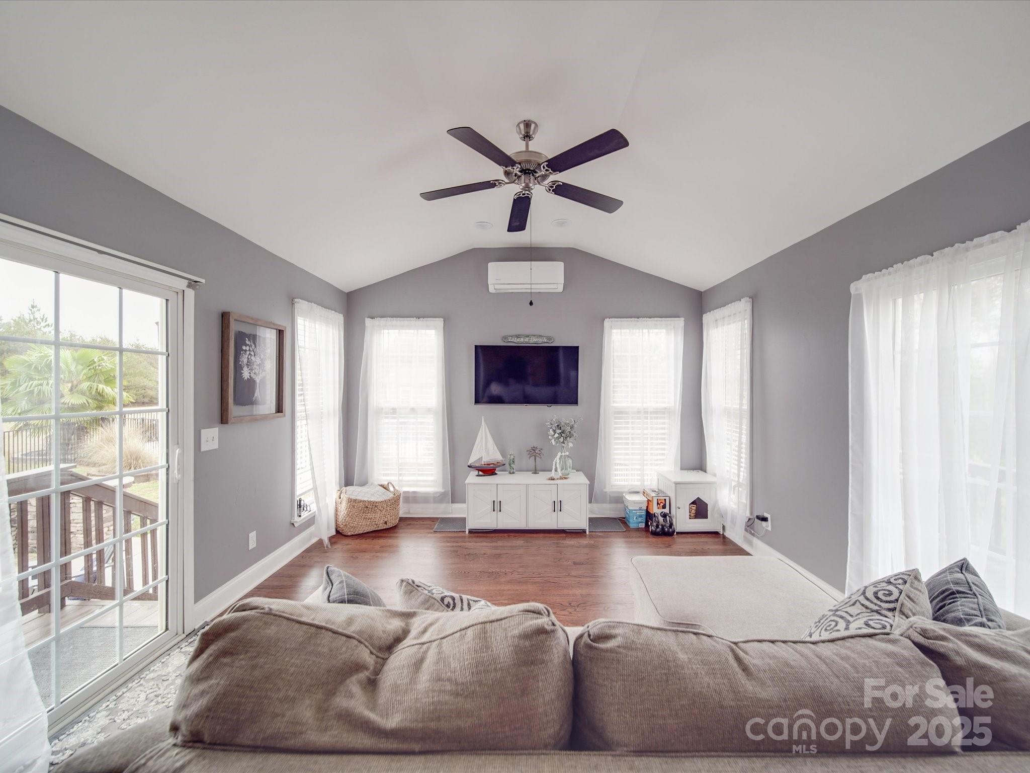 Edgewater - Residential