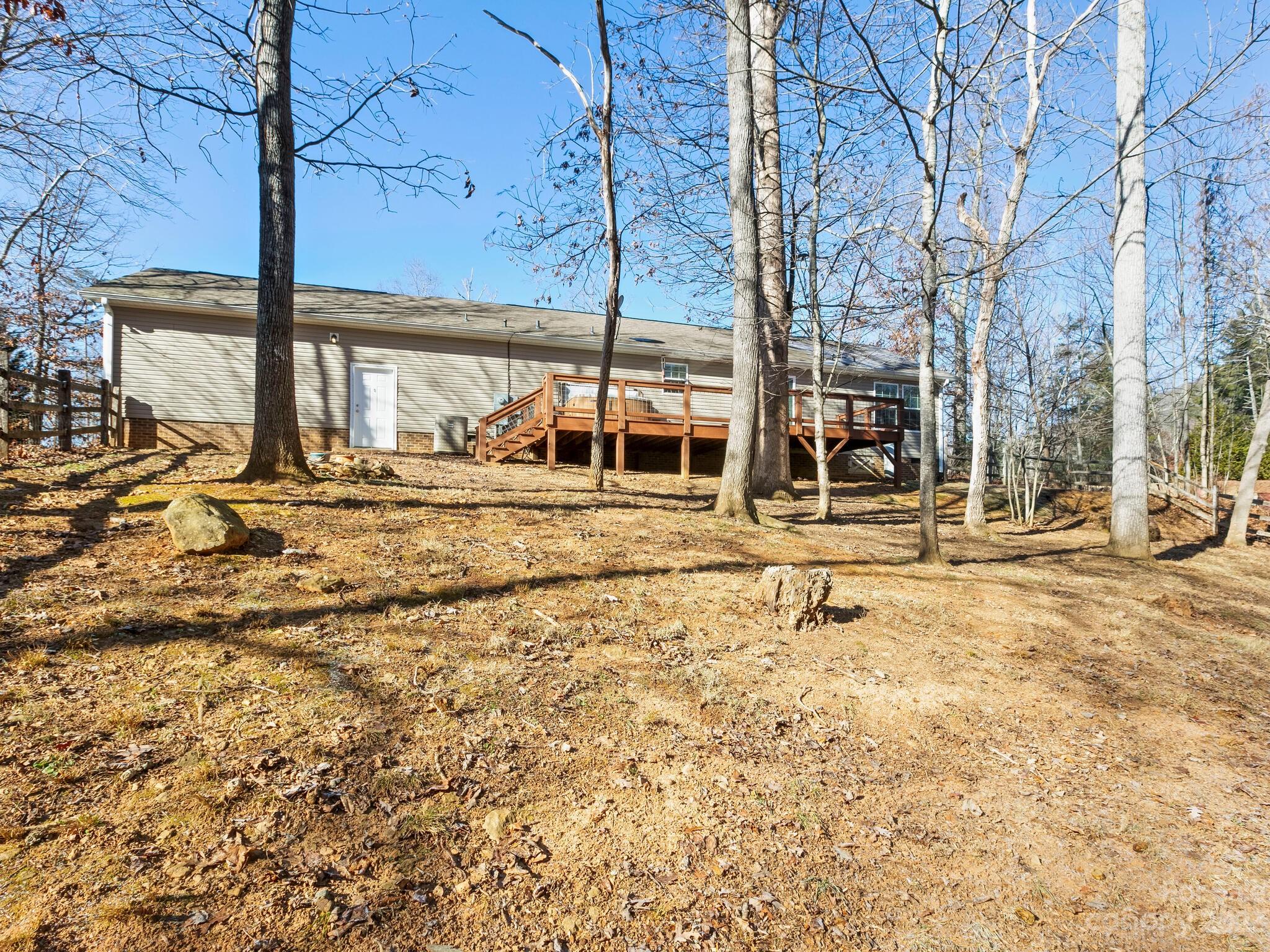 Mountain Vista At Luther Cove - Residential