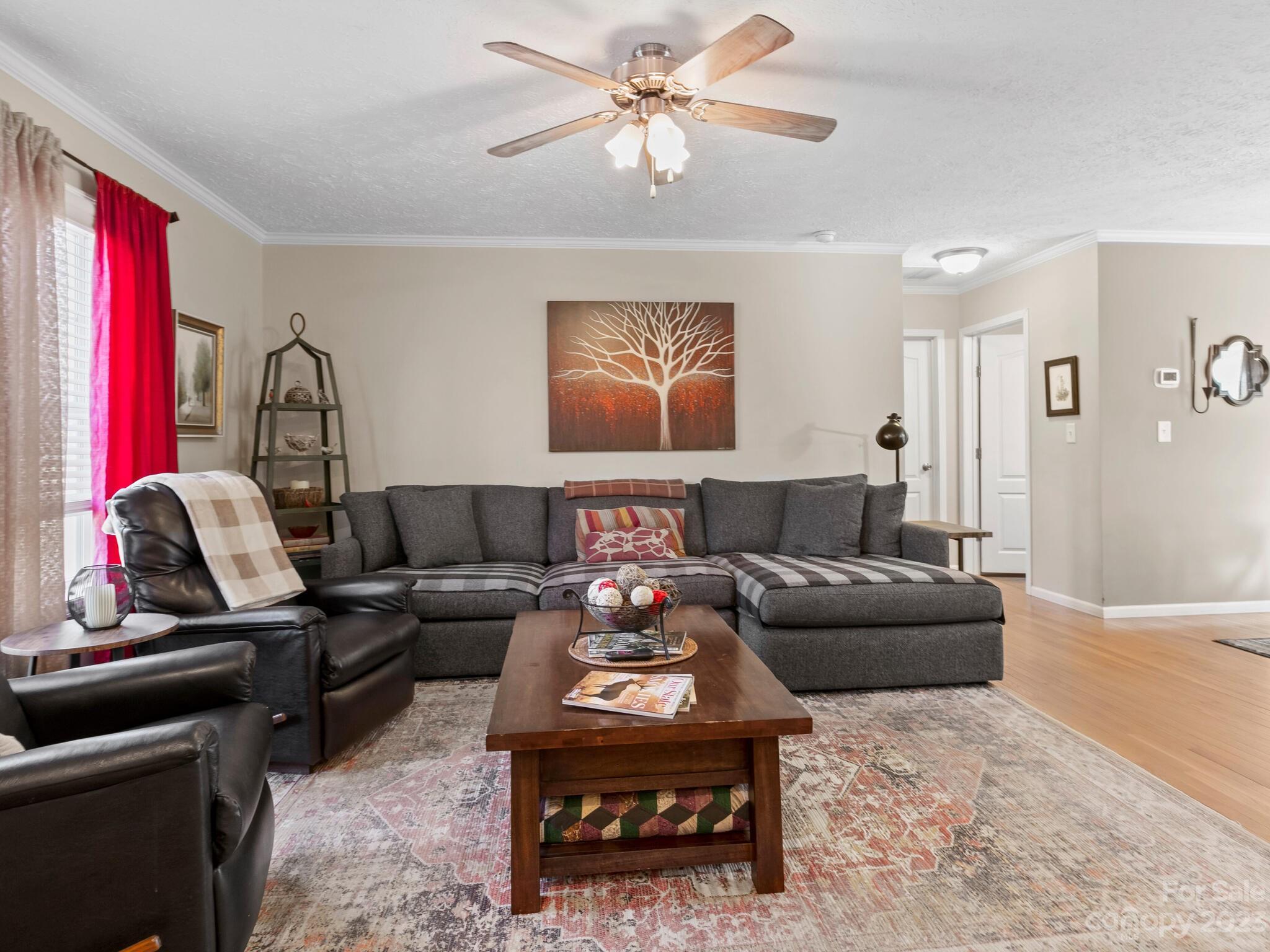 Mountain Vista At Luther Cove - Residential